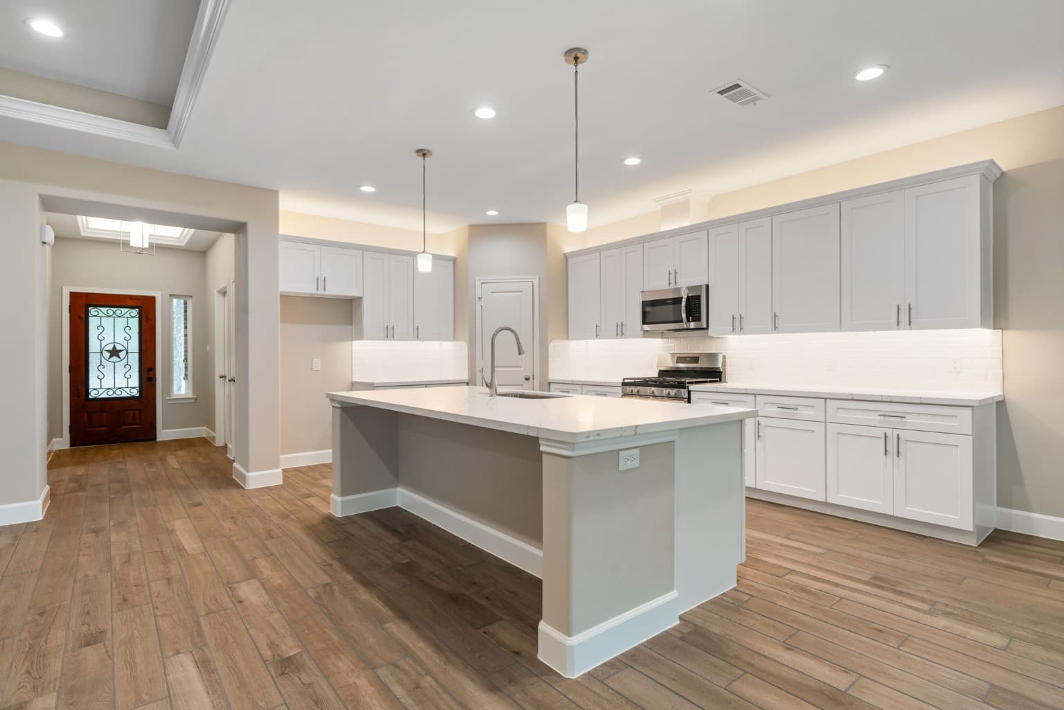 Luxury interior design by Vanguard Builders
